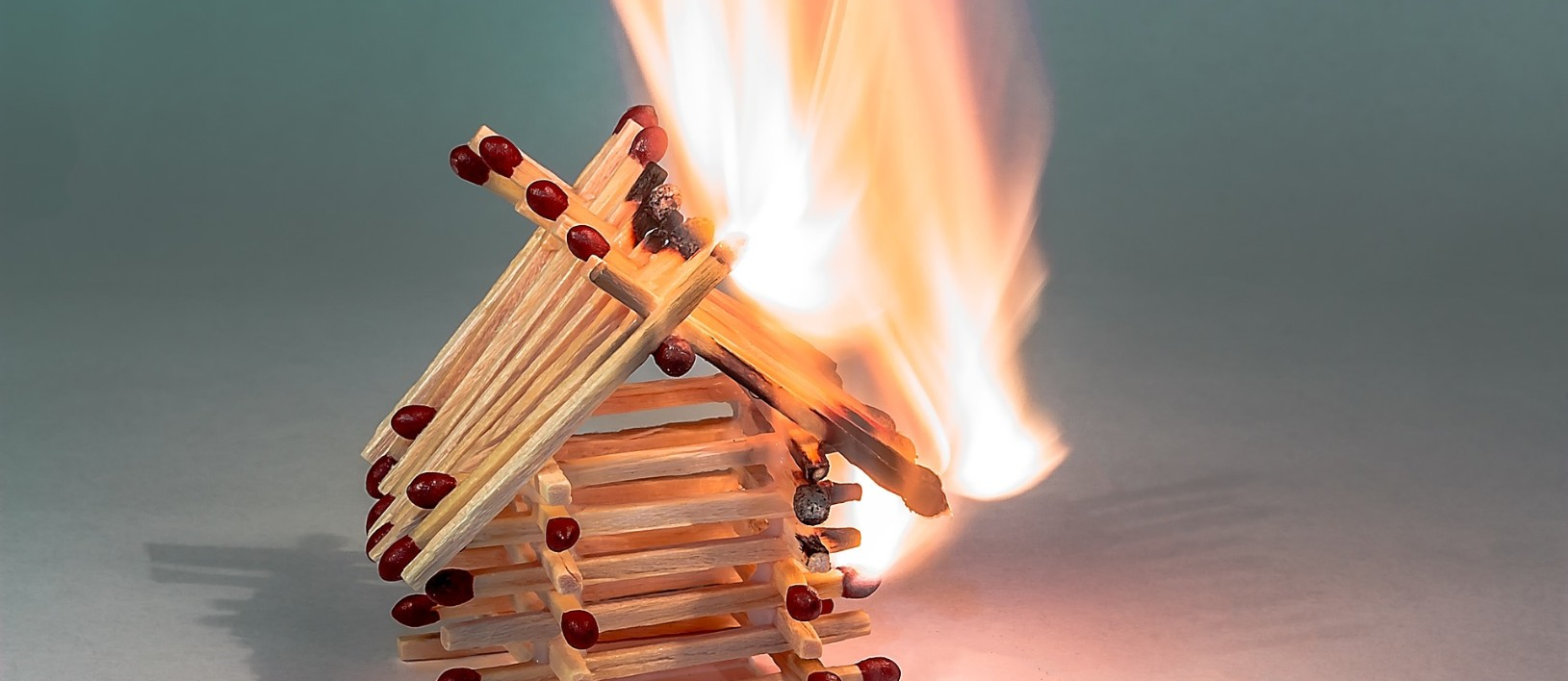INCENDIO O SCOPPIO